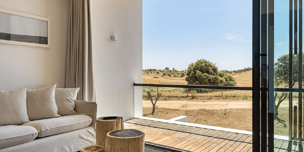 Um quarto com vista para a planície